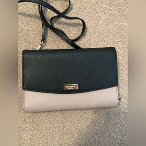 Kate spade crossbody bag